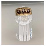 14k gold band with garnet flowers ring
