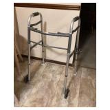 Prattmed walker, folds, like new