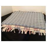 5 throw rugs, 20x36'