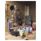 Organizers, bits, shop usefuls, corner worktop