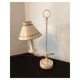 Vintage Metal Tole Table Lamp, 18 1/2' tall