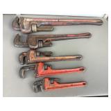 Rigid pipe wrenches