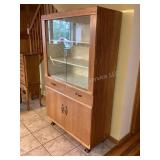 Petite MCM Blonde Hutch