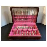 Wm. A Rogerï¿½s Sectional Oneida Silverware