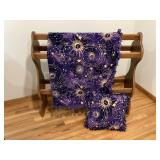 Oak quilt rack, fleece blanket & pillow