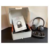 LEVN Bluetooth headphone with charging dock
