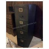 4 drawer file cabinet, 15x52' tall X 28'