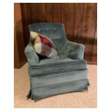 Blue swivel rocker, 29x33' tall 33' deep