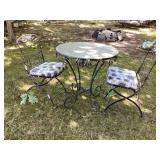 Patio table & chairs, table is 28 3/4x29' tall