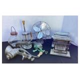 Vintage kitchen items & pasta maker