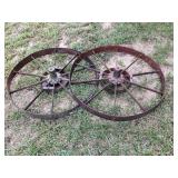 2 iron wheels, 25x2 1/2'