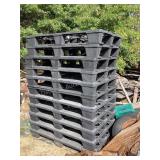 11 plastic pallets, 47x32'
