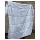 Easeland comforter, white, 88x88'