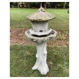 Cement bird bath, 4 pieces, 20' diameter x 46'