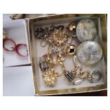 Earrings clip-on