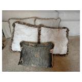 Decorative pillows