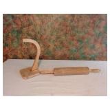 Banana hanger and roller
