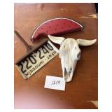 Skull head plaster homemade dust pan  license