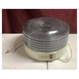 Dehydrator