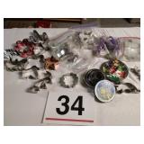 Metal cookie cutters