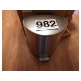 Waste can - 14.5 galllon