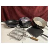 Set of pans