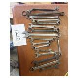 Assorted wrenches
