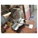 Black & Decker power mitre saw - 10" blade