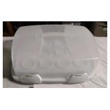 Wilton sheet cake and cupcake carrier