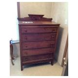 Dresser W:37in 3ft 1inH:53in 4ft 5in D:19in