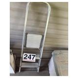 Step ladder aluminum