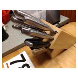 Hampton Signature knives and others in holder