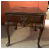 2 Wooden Side tableD 2ft 3 inchW 1ft 9.5