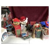 Christmas-misc, bears, nutcracker, decor.