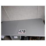 Folding table 6 ft