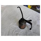 Vintage oil can