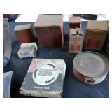 Assorted IH items and parts