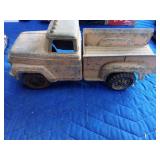 Hubley mighty metal 800 pickup truck