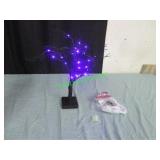 HALLOWEEN LIGHTED TREE