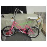 GIRLS SCHWINN BIKE