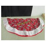 CHRISTMAS TREE SKIRT