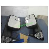 TOWING MIRRORS