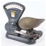 Antique Toledo Candy/Merchantile Scale Model 4624