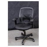 Nice Rolling Office Chair