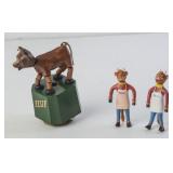 Borden Elsie Push Puppet & 2 Plastic Figures