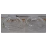 2 - Pyrex 2 Qt. Bowls With Lids, One Base Chipped.