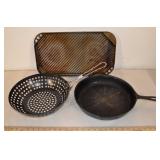 3 Piece, Cast Iron Pan 10d, Griddle Nordic Ware.