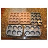 5 Piece Muffin Pan Set.