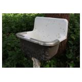 White Enamel Sink With Stainless Front Spalsh