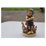 Feeding Time #199 Tmk-1 Figurine M.i. Hummel